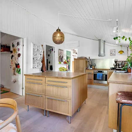 Holiday home Idyllic Forest-fringed Holiday By The Beach Ega
